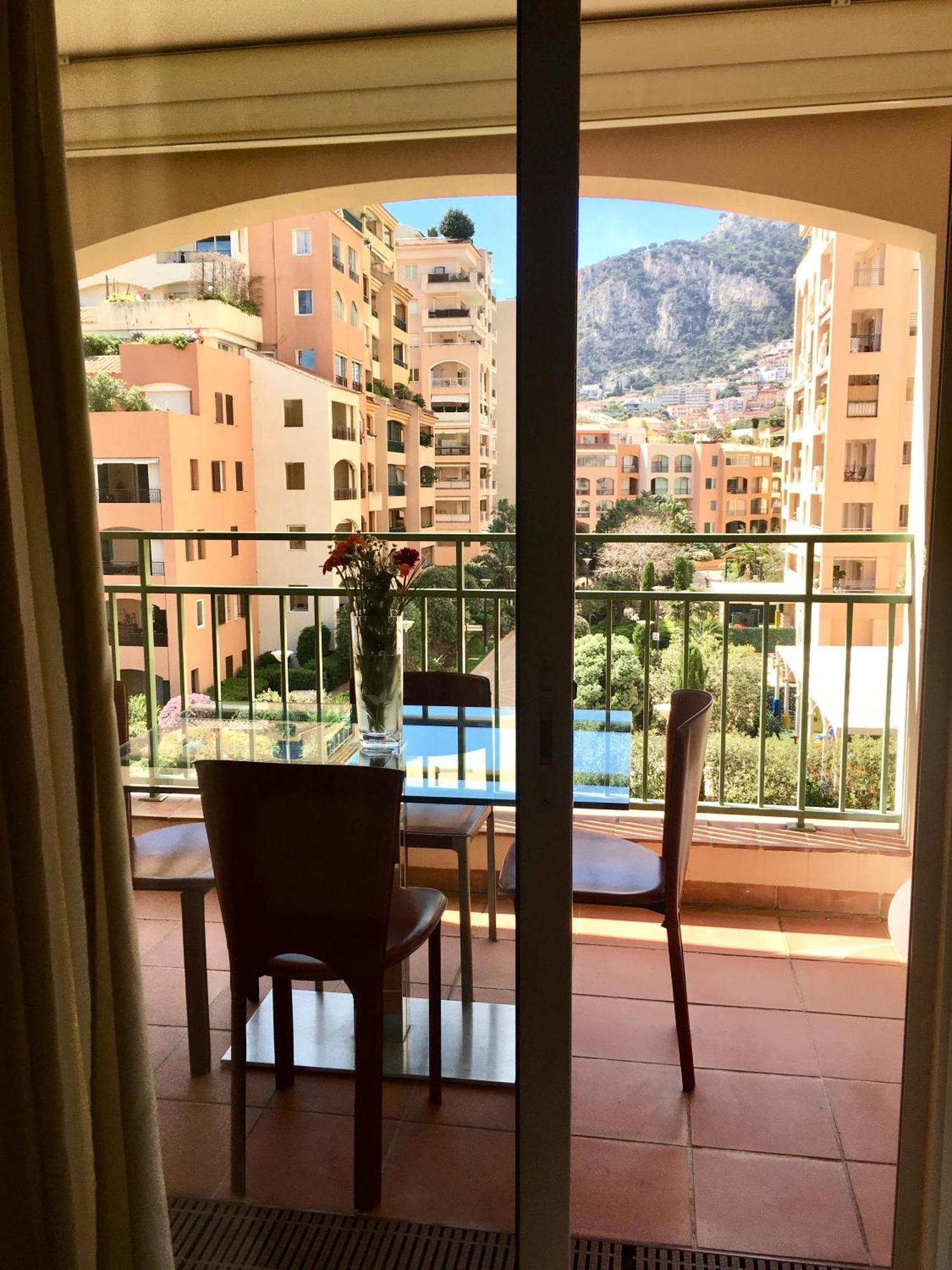 Monaco, Elegant & Quiet Renovated Apartment, In Fontvieille District, With Terrace & Pool, 15Min Walk To F1 Grand Prix Exterior photo