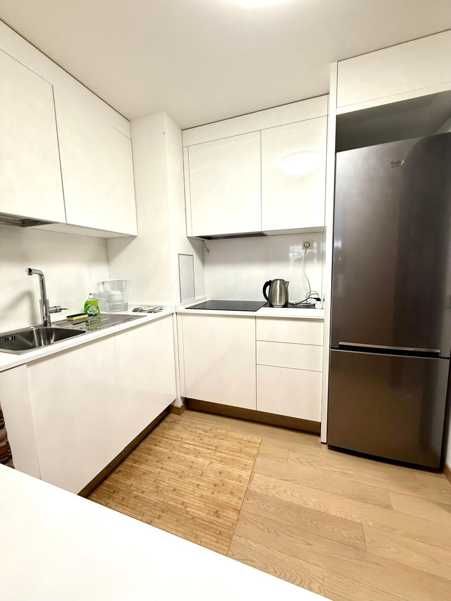 Monaco, Elegant & Quiet Renovated Apartment, In Fontvieille District, With Terrace & Pool, 15Min Walk To F1 Grand Prix Exterior photo